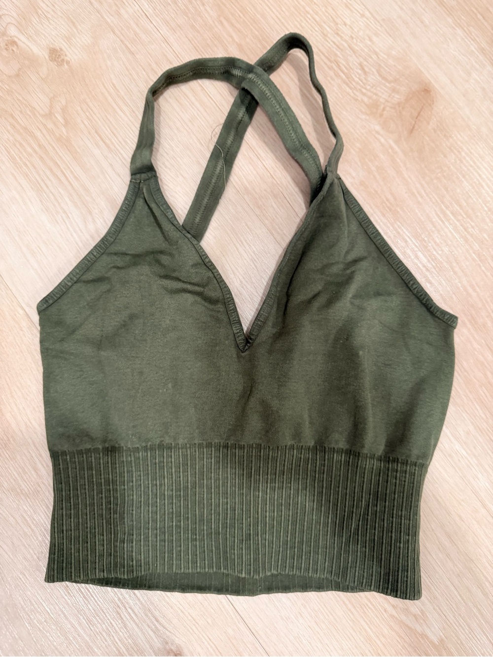 Free People Movement Good Karma Crop Top Army Green XS/S V-Neck Ribbed Seamless - Picture 2 of 3